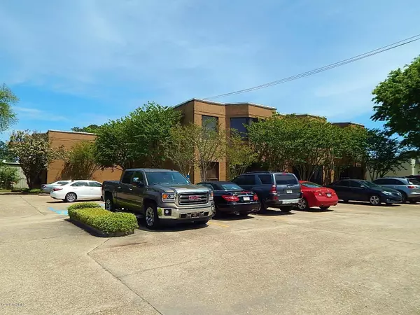 412 W University AVE #205, Lafayette, LA 70503