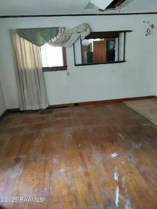 Franklin, LA 70538,821 Guidroz ST