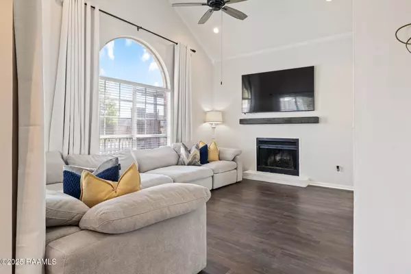 Lafayette, LA 70506,110 S Domingue AVE #1