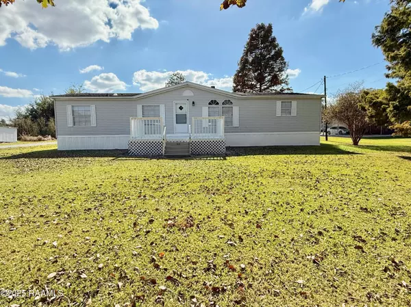 2900 Loreauville RD #1, New Iberia, LA 70563