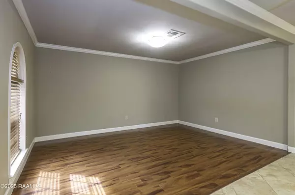 Lafayette, LA 70506,106 Seattle ST