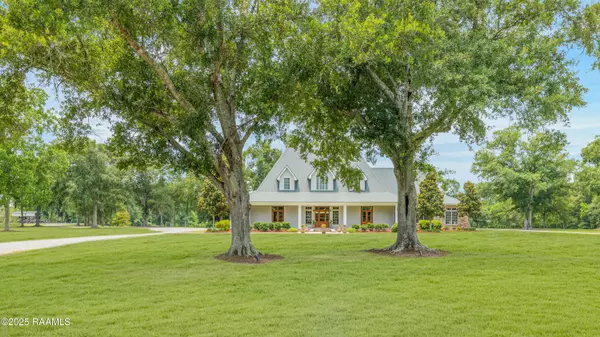 Youngsville, LA 70592,7104 La Hwy 82