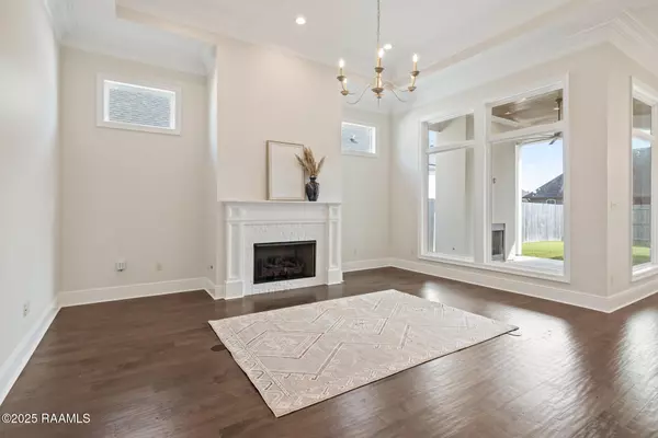 Broussard, LA 70518,407 Channel DR