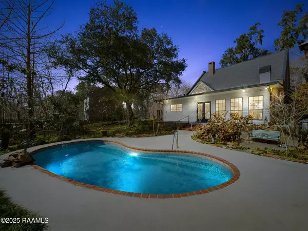 Broussard, LA 70518,1112 Bayou Tortue RD