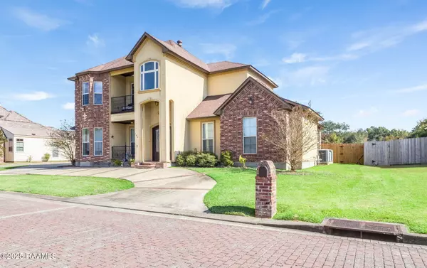 Lafayette, LA 70506,105 Gated Trinity CT