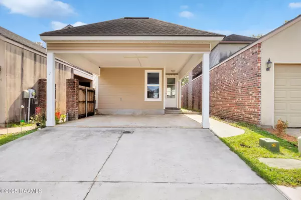 335 Chimney Rock BLVD, Lafayette, LA 70508