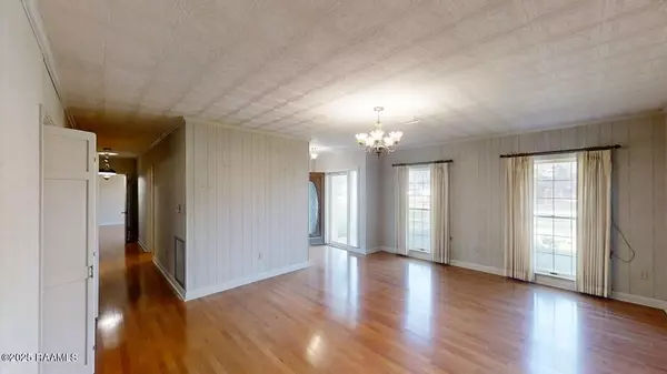 Kaplan, LA 70548,112 Abshire DR