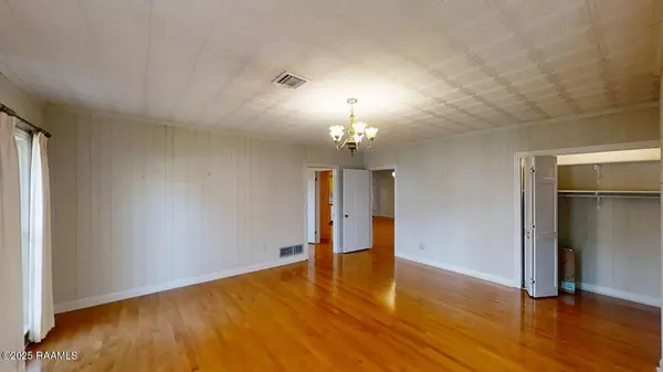 Kaplan, LA 70548,112 Abshire DR