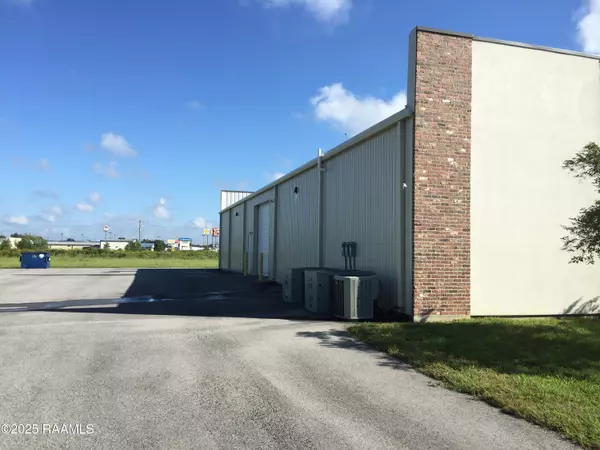 Broussard, LA 70518,2270 E Main ST