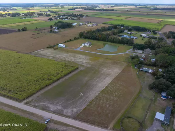 St. Martinville, LA 70582,204 Black RD