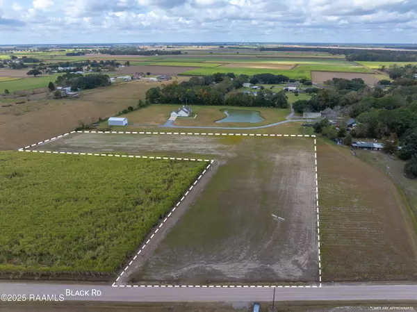 St. Martinville, LA 70582,204 Black RD