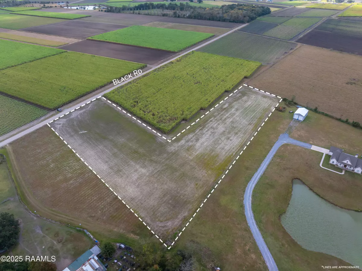 St. Martinville, LA 70582,204 Black RD