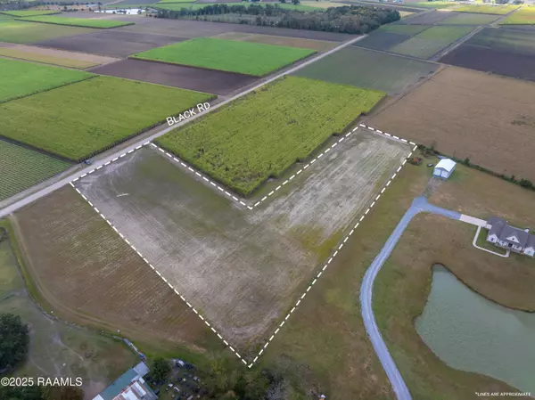 204 Black RD, St. Martinville, LA 70582