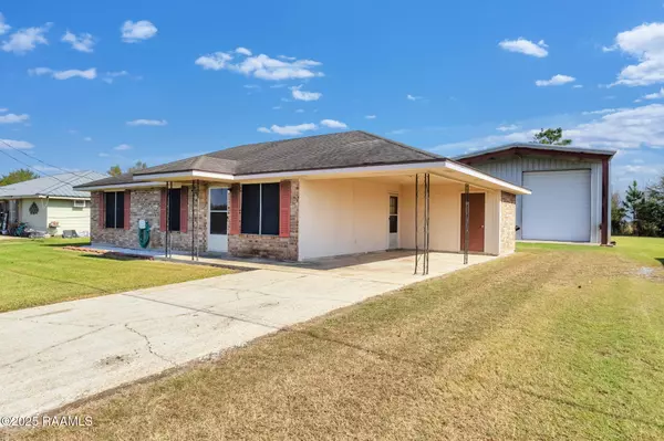 Abbeville, LA 70510,11935 Judge Doucet RD