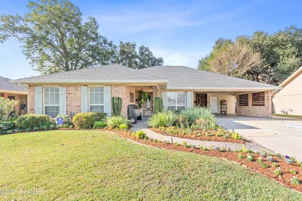 422 Broadmoor BLVD, Lafayette, LA 70503