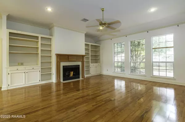 Lafayette, LA 70508,212 Aberdeen DR