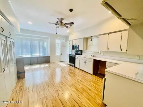 Opelousas, LA 70570,220 E Bertheaud AVE