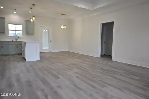 Church Point, LA 70525,122 Rue De La Mare