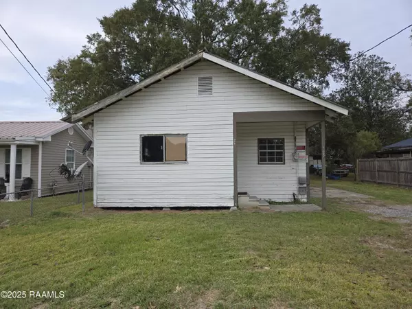 1302 Walton ST, New Iberia, LA 70560