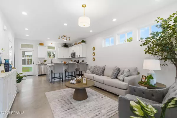 Lafayette, LA 70501,618 S Washington ST #11a