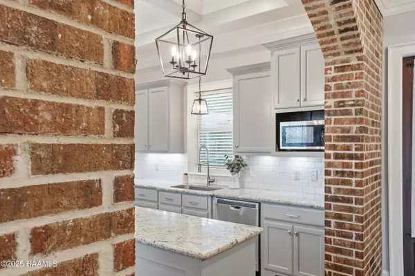 Youngsville, LA 70592,616 Beacon DR