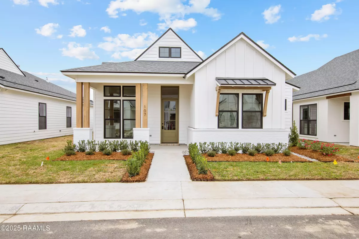 Broussard, LA 70518,107 Wishing Well Drive