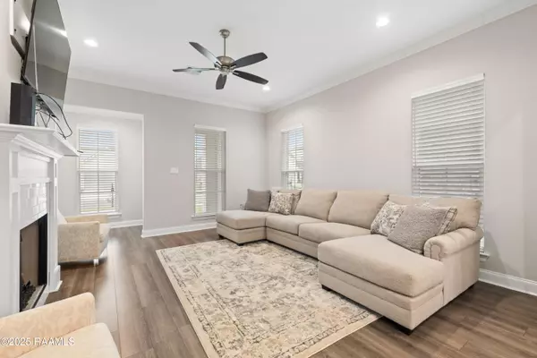 Youngsville, LA 70592,211 Harton RD