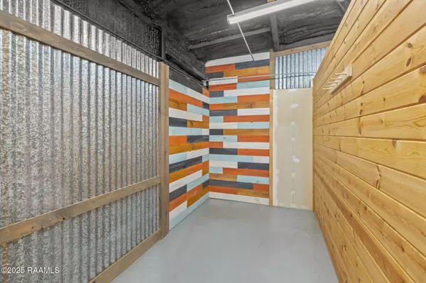 Jennings, LA 70546,304 W Plaquemine ST