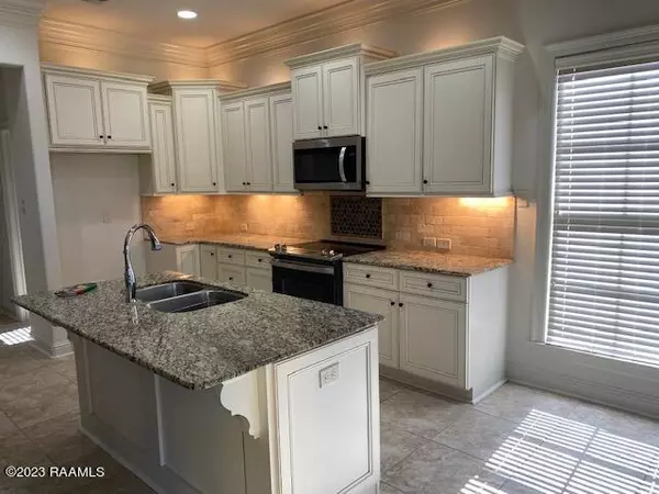 Youngsville, LA 70592,112 Sugarcreek DR