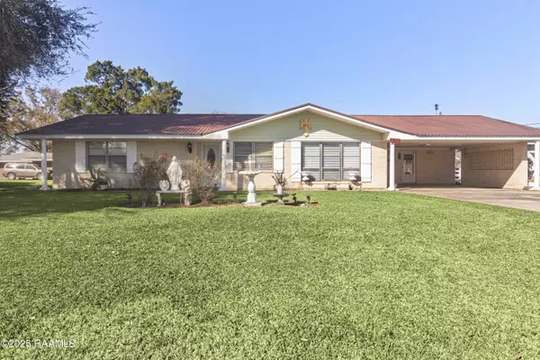 1503 Grand Pointe, Breaux Bridge, LA 70517