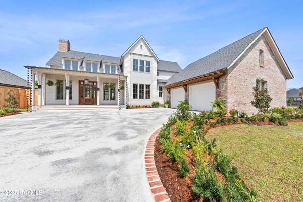 209 Vineyard Row, Lafayette, LA 70508