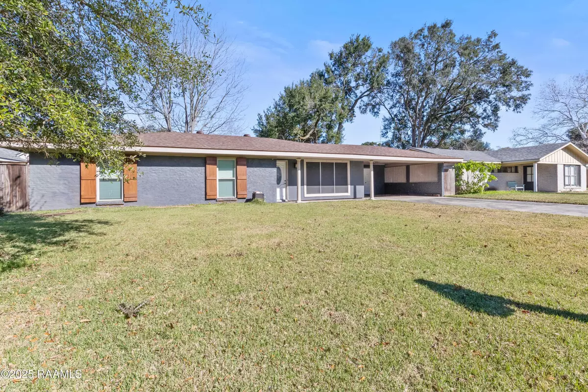 Lafayette, LA 70503,305 Corona