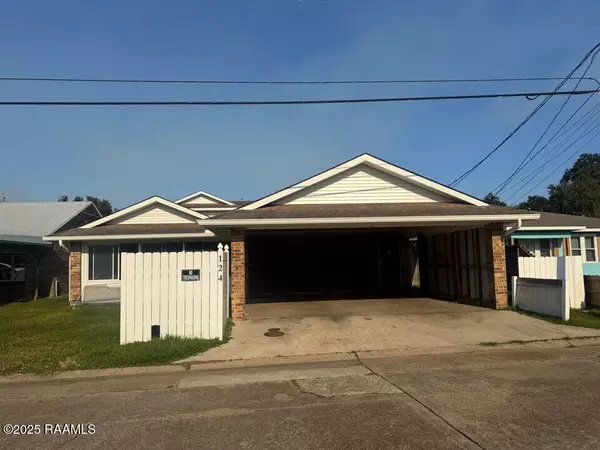 124 Nita, New Iberia, LA 70563