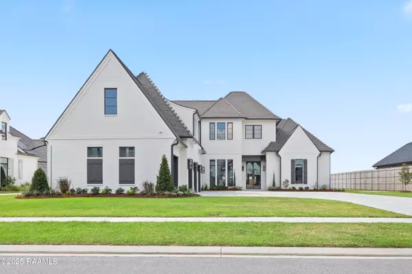 104 Dusty Ridge DR, Youngsville, LA 70592