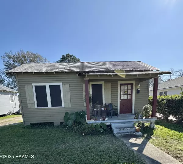 Breaux Bridge, LA 70517,216 Blanchard