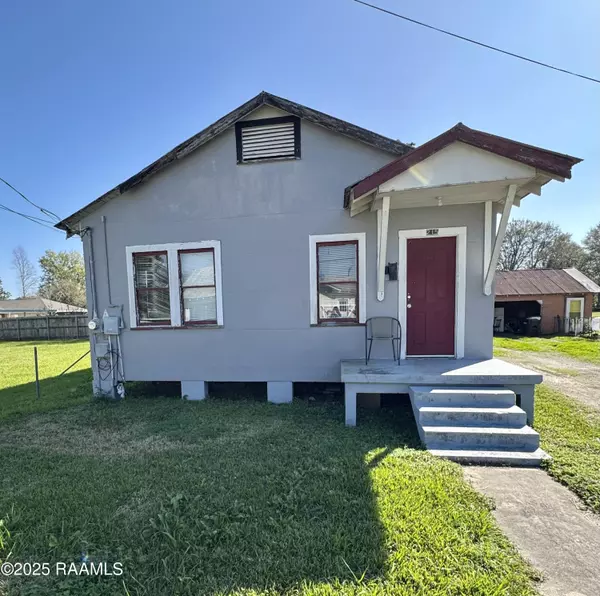 Breaux Bridge, LA 70517,216 Blanchard