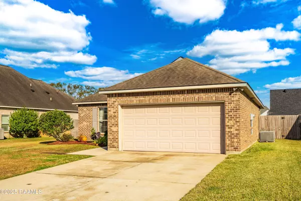 Broussard, LA 70518,207 Whispering Meadows