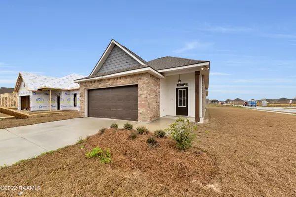 407 Grassy Meadows, Lafayette, LA 70506