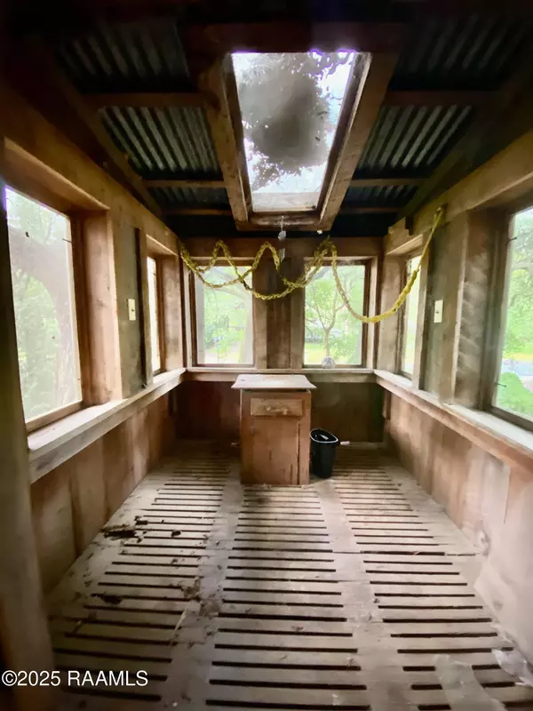 Breaux Bridge, LA 70517,1114 Herman Dupuis RD