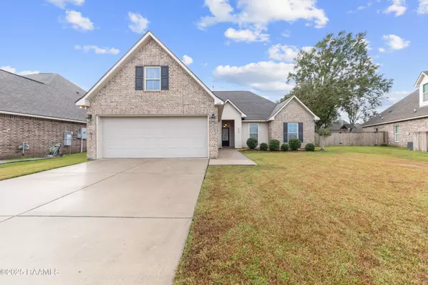 206 Valcour, Youngsville, LA 70592