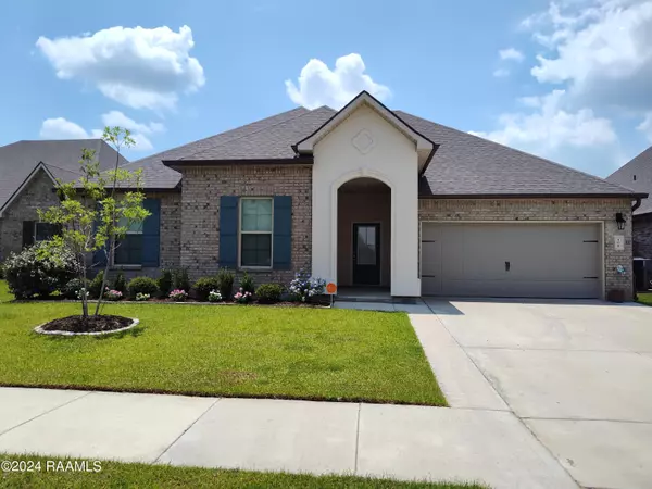 108 Hardwood, Youngsville, LA 70592