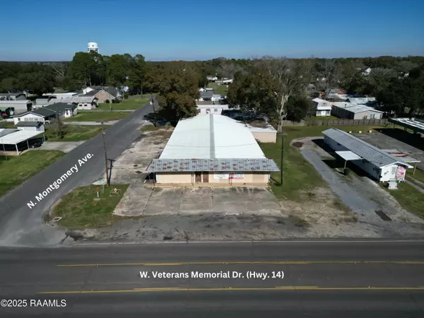 1218 W Veterans Memorial, Kaplan, LA 70548