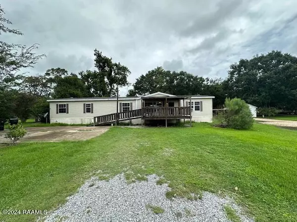 1302 Armenco, New Iberia, LA 70560