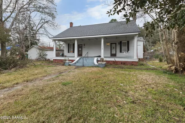 607 E Grolee, Opelousas, LA 70570