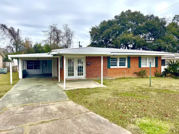 617 Chickasaw, Opelousas, LA 70570