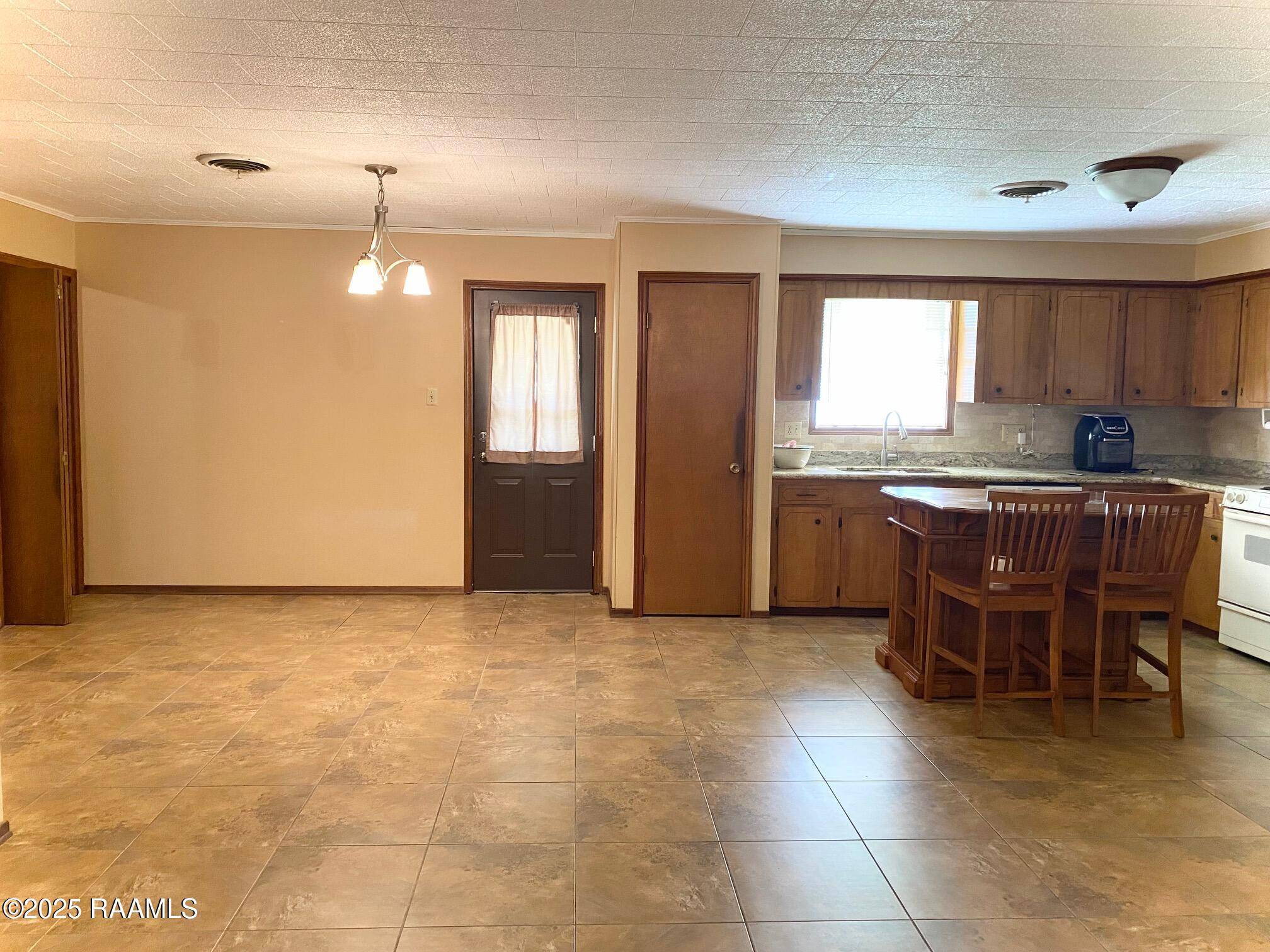 Eunice, LA 70535,117 Bernard ST