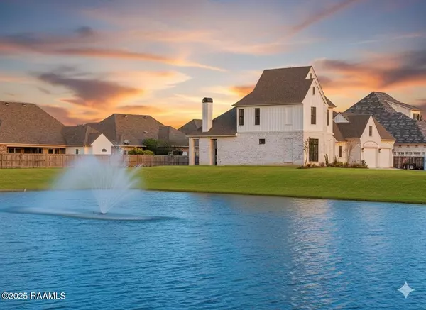 Youngsville, LA 70592,214 Sabal Grove LN