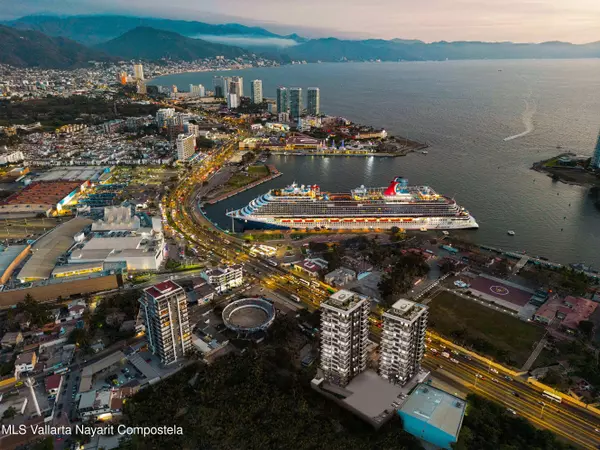 Puerto Vallarta, JALISCO,S/N Boulevard Medina Ascencio #1504