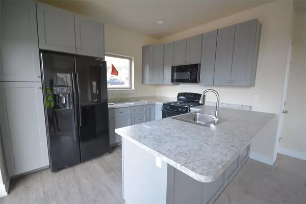 S I L V E R T H O R N E, CO 80498,1528 Adams AVE #3D