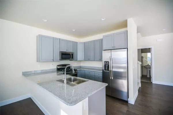 S I L V E R T H O R N E, CO 80498,23 Bootlegger LN #3A